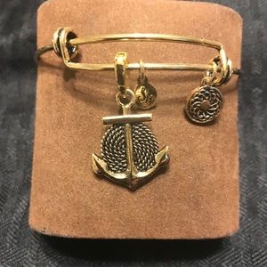 ANCHOR BRACELET